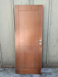 Porte in legno  3porte disponibili, 2telai