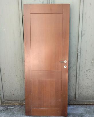 Porte in legno  3porte disponibili, 2telai