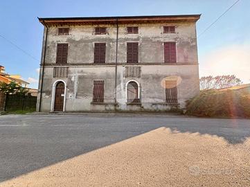 CASA INDIPENDENTE A PERSICO DOSIMO