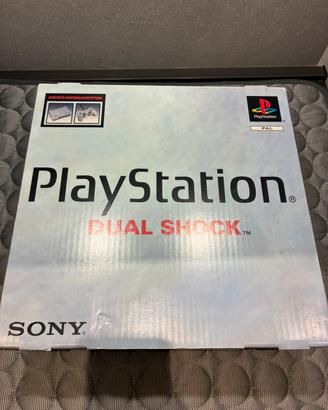 Ps1 boxata con final fantasy 8