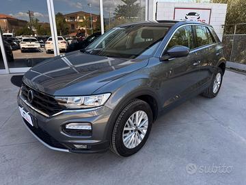 Volkswagen T-Roc 2.0 TDI SCR 150 CV DSG Sport Blue