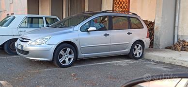 Autovettura Peugeot 307 SW