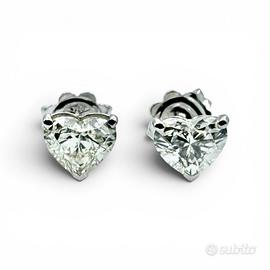 Orecchini oro bianco 750 con diamanti cuore IGI