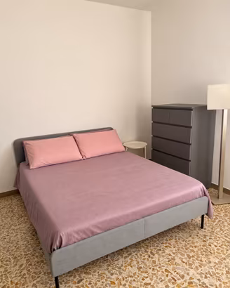 CAMERA DA LETTO IKEA COMPLETA, COME NUOVA