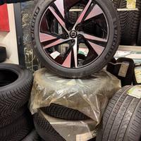 Treno di 4 Pneumatici Invernali MICHELIN 275/45/20