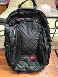Zaino case logic porta pc