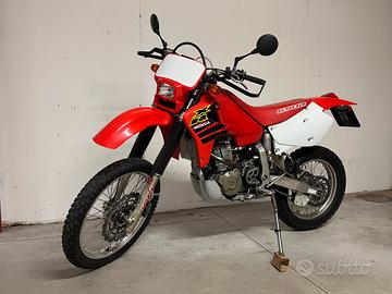 si vende/permuta  due gioelli  in uso !
