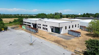 CAPANNONE A CROTTA D'ADDA