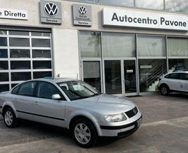 Volkswagen Passat 1.8 T 20V cat Highline