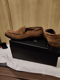 mocassini scamosciati eleganti