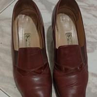 scarpe in pelle bordeaux 
