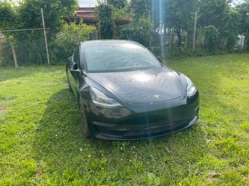 Tesla model 3 dual motor long range