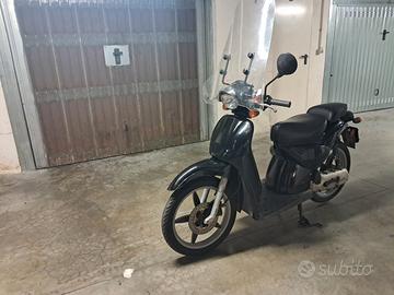 Aprilia Scarabeo 50 - 2006