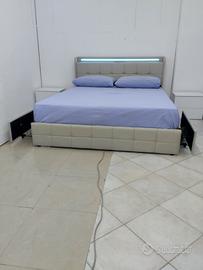 letto con cassetti contenitore 