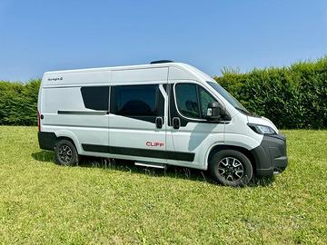 FURGONATO SUNLIGHT CLIFF 600 ENTRY