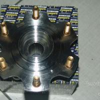 Mozzo anteriore mitsubishi pajero 3880a024