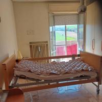 letto elettrico per disabili 