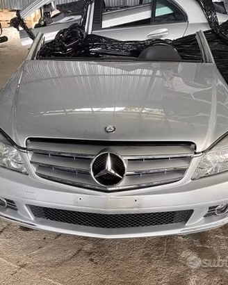 Ricambi MERCEDES C220 2007 frontale completo