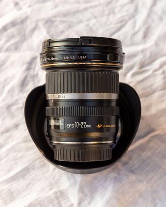 Canon EF-S 10-22mm 3.5-4.5 USM