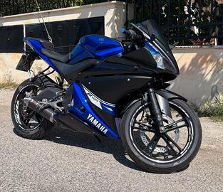 Yamaha yzf r125 - 2011