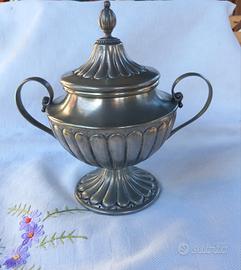 oggetto in peltro secolo xx marchio Metalars