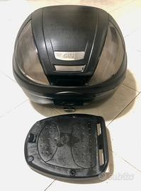 Bauletto Universale GIVI E370 Tech moto e scooter