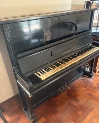 Pianoforte verticale