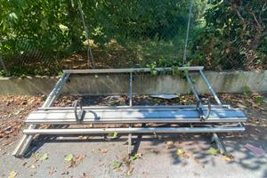 Portapacchi con portascala