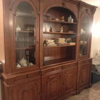 credenza in noce