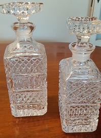 2 bottiglie in cristallo