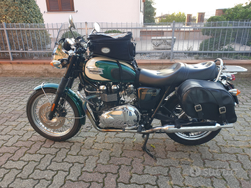 Triumph bonneville T100