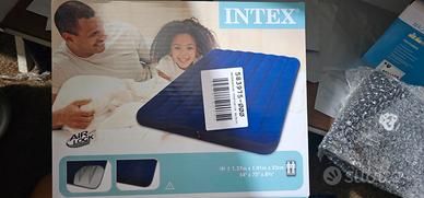 2 MATERASSI GONFIABILI CON GONFIATORE ELETTRICO