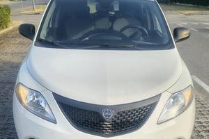 Lancia y elefantino anno 2020