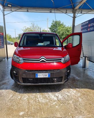 Citroen berlingo van