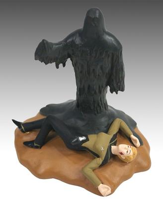 STAR TREK TNG 'TASHA YAR' DIORAMA APPLAUSE