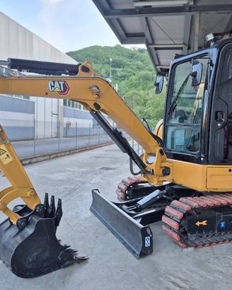 Miniescavatore Cat 303.5E Perfette condizioni 