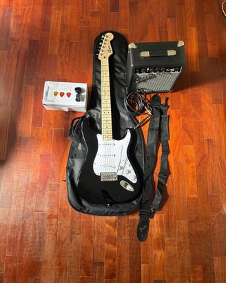 Squier Sonic Stratocaster pack e Fender  FT-1 Pro