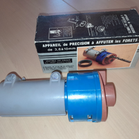 Apparecchio affila punte trapano