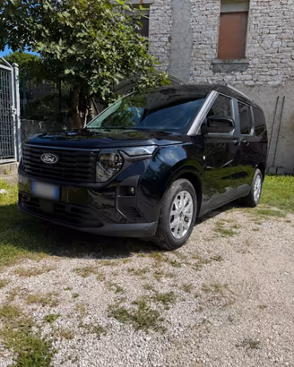 Ford Tourneo Courier 1.0 EcoBoost 125 CV Titanium
