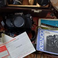 Macchina fotografica a pellicola Contax 139 quartz