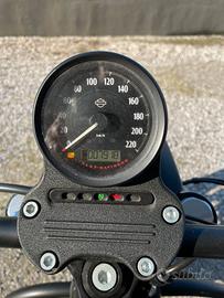 harley davidson 883 iron
