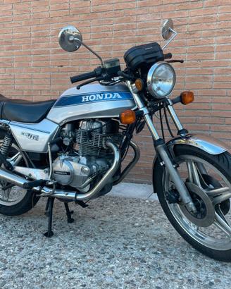 Honda CB 400 N - 1979