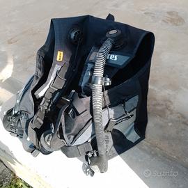 Attrzzatura per attivita' SUB