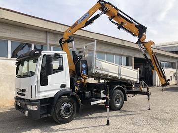 Iveco eurocargo 150 con gru+jib e ribaltabile