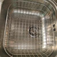 Cestino in acciaio inox per lavandino Foster 