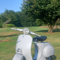 Vespa 50 sport.piccolo restaurata con pezzi origin