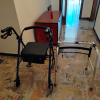 Girello deambulatore