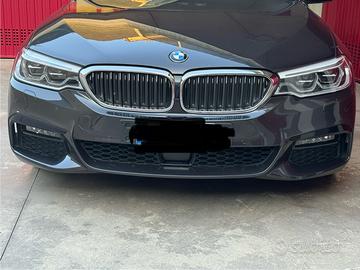 Bmw serie 5 520d M sport