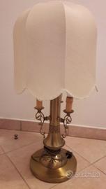 Lampada con paralume di modernariato