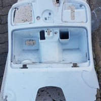 Vespa GTS 250 300 PIAGGIO accessori Retroscudo